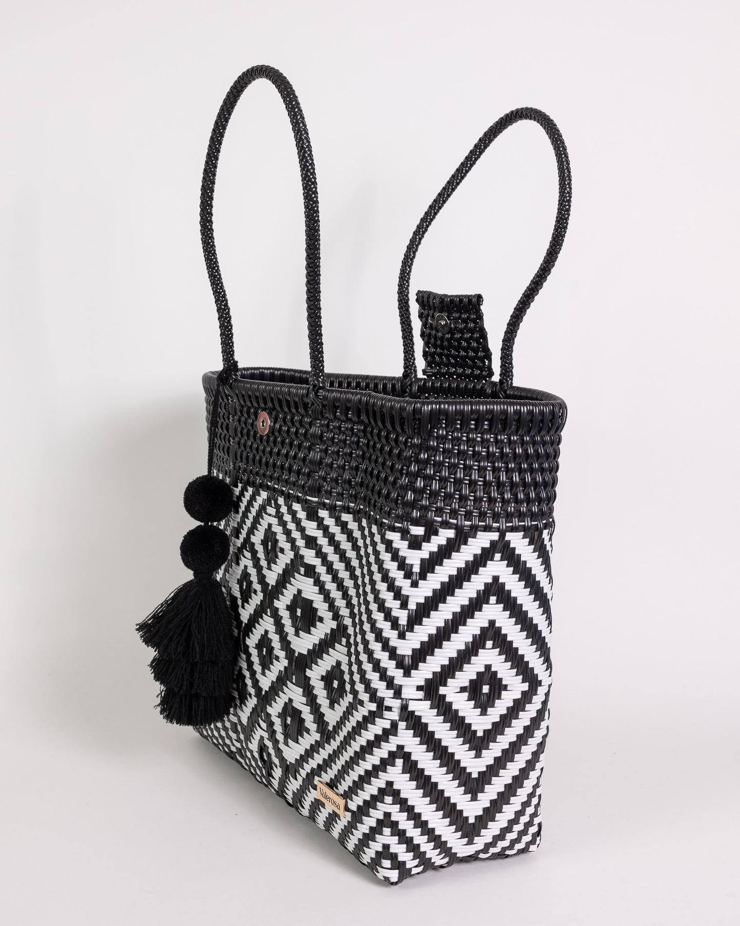 Black Kaleidoscope Hombro