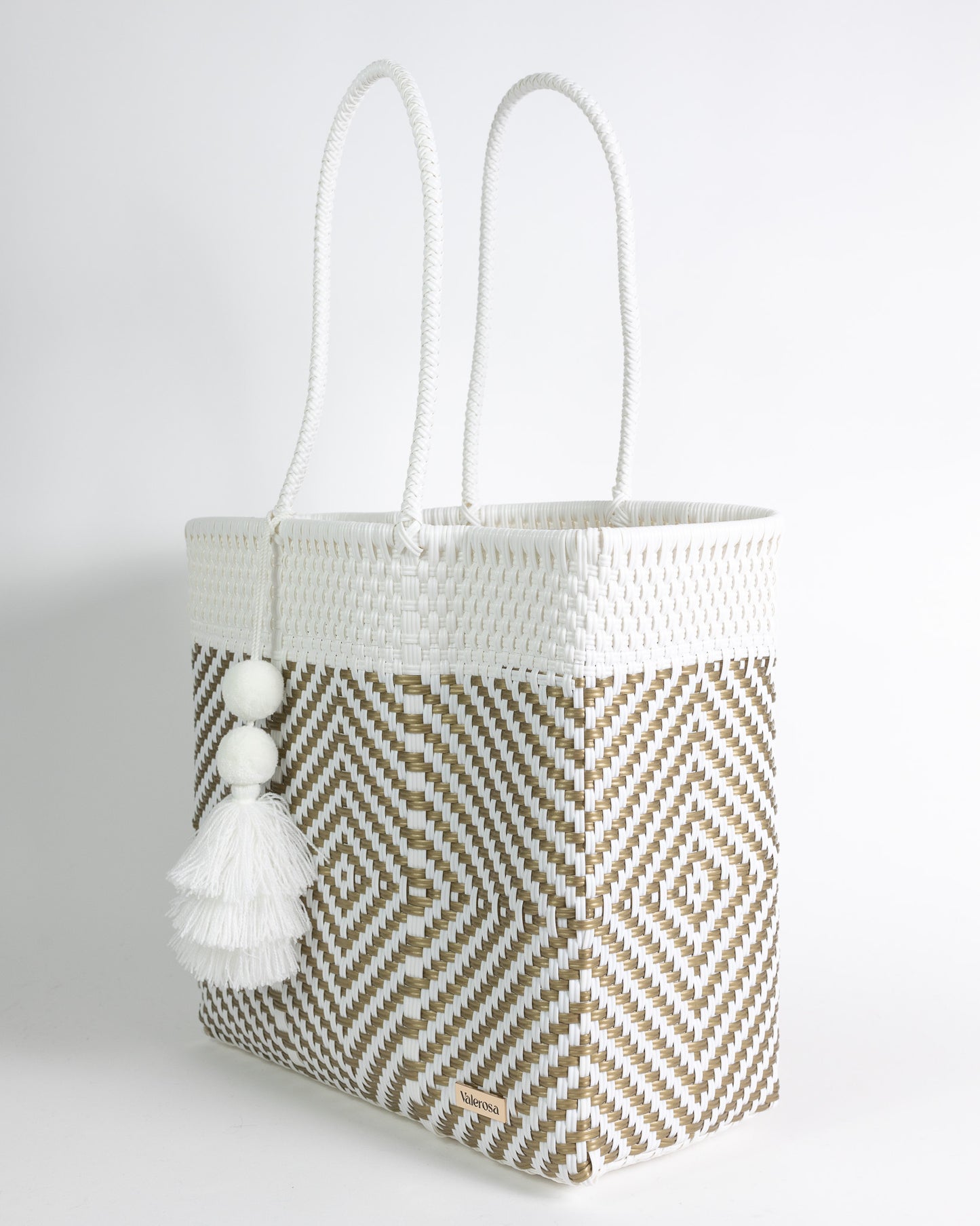 Quiet Luxury Playera