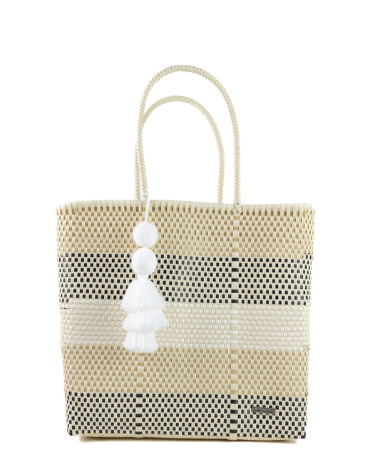Plastic bag, woven bag, beach bag, travel bag, handmade bag, Jumbo tote, large tote