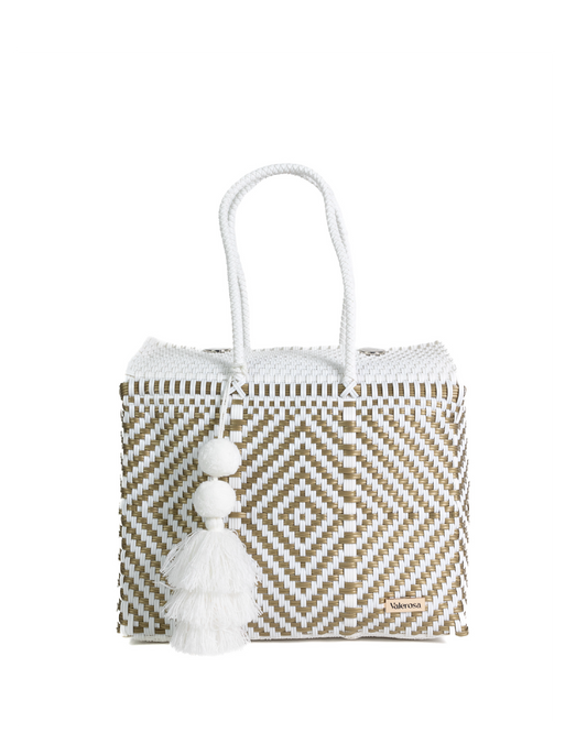 Quiet Luxury Día Handbag