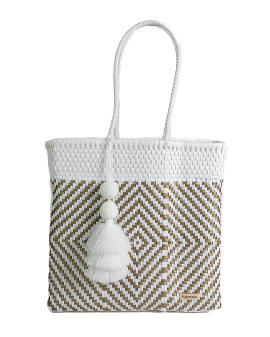 Quiet Luxury Playera Tote